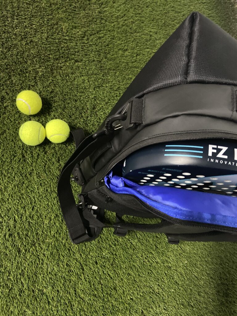 Custom tennis racket 2025 bag
